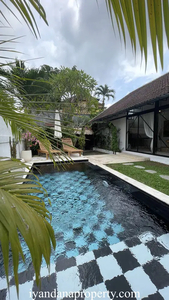 ID:F-482 Disewakan Villa Canggu Mengwi Bali Dekat Umalas Seminyak