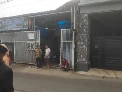 Rumah 2lt Samping Jalan Cocok Untuk Usaha Di Cipageran Cimahi Utara