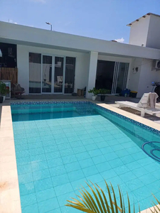 Villa with private pool long term rent