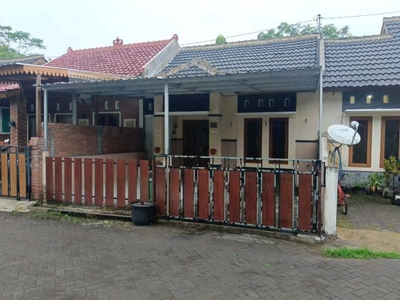 Murah Rumah Dalam Komplek Dii Wirokerten Banguntapan Bantul