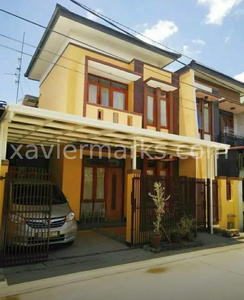 RUMAH SIAP HUNI DI KOMPLEK MARGAHAYU RAYA