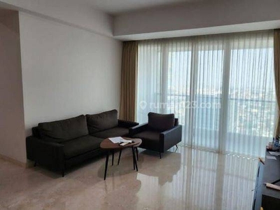 Disewakan Apartemen Kensington Kelapa Gading 3 Kamar Tidur Bagus Furnished Private Lift