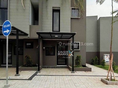 Rumah Minimalis Gaya Modern Siap Huni di Kvadra Araya, Malang Dn488