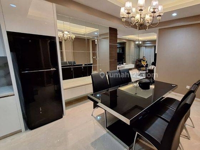 Apartemen One Icon 3br furnish mewah dekat TP