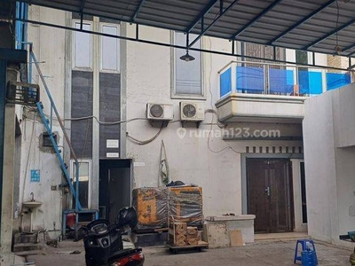 Dijual Gudang + Rumah 2 Lantai, Kamal Raya, Jakarta Barat, Siap Pakai, Akses Kontainer 40 Fit