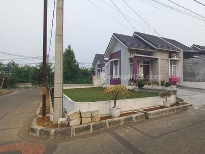 Dijual Rumah Hook, luas Siap Huni Di Bukit Cimanggu City Bogor