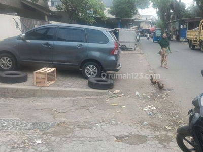 rmh strategis bebas banjir aman nyaman bersih tenang dekat busway dekat pasar