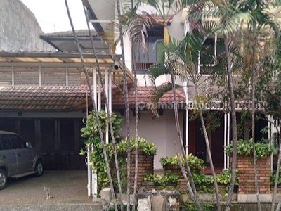 Rumah Siap Huni 2 Lantai di Pejaten Barat, Jaksel