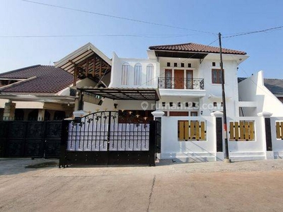 Rumah Siap huni di Komplek Billymoon,Pondok Kelapa,Jakarta Timur