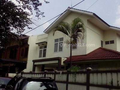 Rumah Siap Huni di Mertilang Bintaro 9,bagus,lingkungan Asri