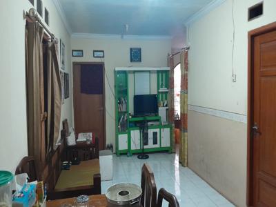 Dijual Rumah di kalisari jakarta Timur harga nego