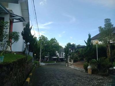 Rumah minimalis siap huni posisi Hoek di Cilengkrang cibiru Bandung