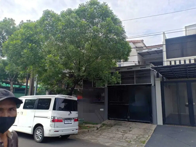 COCOK UNTUK USAHA .rumah dijual di Taman Semanan Indah, luas 189