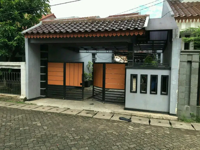 Di Jual Rumah Besar Jl M Khafi Setu Babakan Srengseng Sawah Jagakarsa