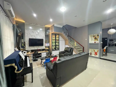 DIJUAL CEPAT VILLA MEWAH DI DALAM KOMPLEK KOMPLEK. HALTON PLACE