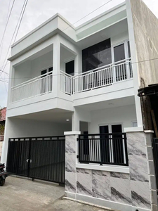 DIJUAL RUMAH 2 LANTAI FULL DI BINTARA IX BEBAS BANJIR