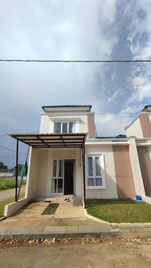 Dijual Rumah 2 Lantai harga 1 Lantai berkualitas strategis di Depok