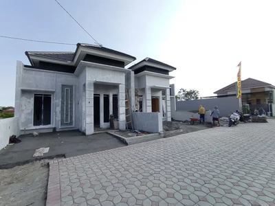 Dijual Rumah Konsep Modern Dekat Jalan Raya Jogja Solo di Sumberejo