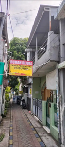 Dijual Rumah Tengah Kota Surabaya