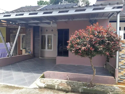 Hunian Cantik dalam cluster di Harjamukti Depok