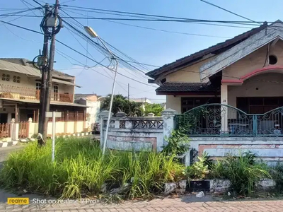 Pondok Candra Hook Hitung Tanah Posisi dekat banget gate utama