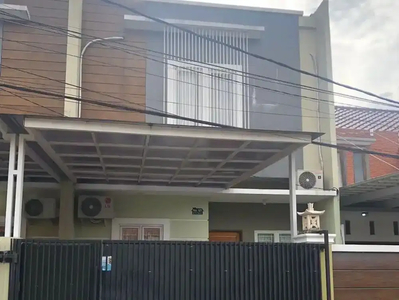 Rumah 2 Lantai Minimalis dekat Pasar Cikunir Siap KPR dan Nego J-12630
