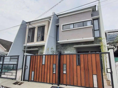 Rumah Baru di Nirwana Eksekutif Surabaya Dekat Merr Juanda