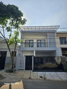 Rumah Baru Siap Huni Minimalis Modern di Sarijadi Bandung Utara