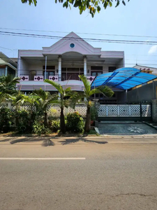 Rumah Dalam Komplek Elite Jalan Lebar Di Duren Sawit Jakarta Timur