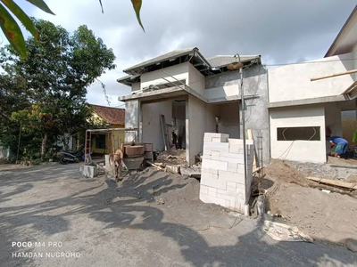 Rumah di Jl Bantul KM 7 Sewon Bantul dekat Kampus ISI Proses Bangun