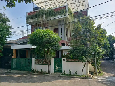 Rumah dijual di Depok dekat Stasiun Bebas Banjir, J-17408