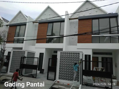 Rumah Gress 2Lt Hanya 1M-an Perumahan Gading Pantai V