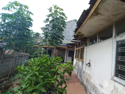 rumah hitung tanab di sukajadi dekat ke Pvj