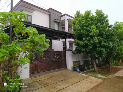 Rumah Hoek 200 m2 Murah di Billymoon Pondok Kelapa Jakarta Timur