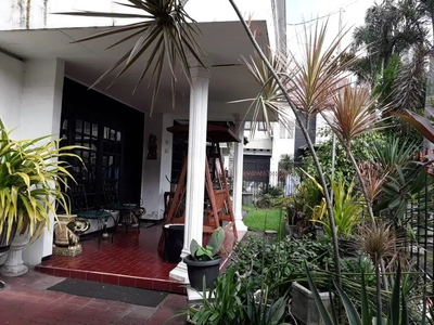 Rumah Jemursari Timur Surabaya