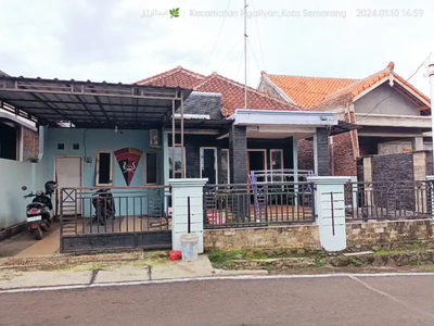 Rumah Kampung Ngaliyan Semarang
