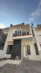 Rumah Mewah Selangkah Dari Kampus Kota Malang
