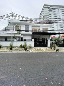 Rumah Pondok Pinang Dijual - NEGO - Strategis, Terawat - Jalan Besar