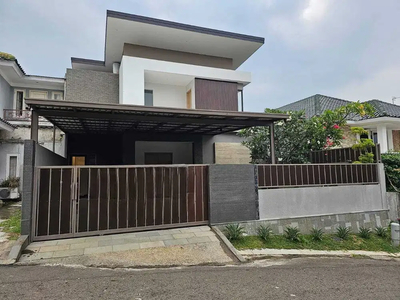 Rumah Premium Baru dengan Kolam Renang di Sentul City, Bogor