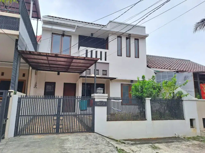 Rumah Siap Huni 2 Lantai Di Regency Melati Mas