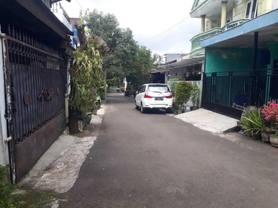 Rumah siap huni perum puskopad Malang