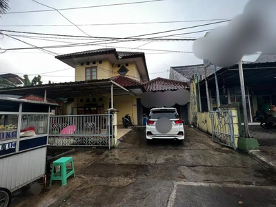 Rumah Usaha 2 Lantai dgn Luas 252m2 di Dukuh Zamrud Kota Legenda