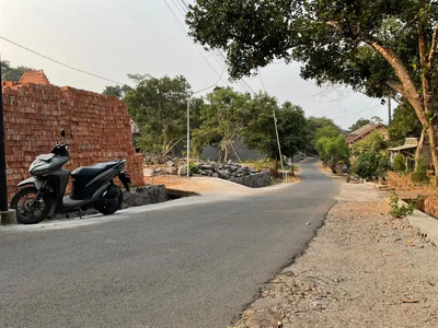 TANAH MURAH DEKAT UNNES NEMPEL JALAN BESAR ROW 6 METER