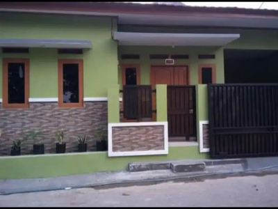 Di jual rumah kayu gede graha raya kota Tangerang selatan