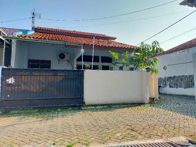 Dijual rumah di kota