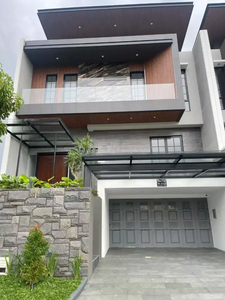 Dijual Rumah Minimalis 3 lantai new gress