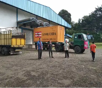 dipasarkan pabrik pengolahan air minum cidahu. sukabumi