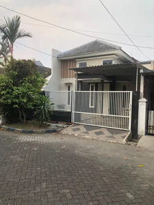 For sale rumah chantiq di jl Nanas Pondok Candra Indah