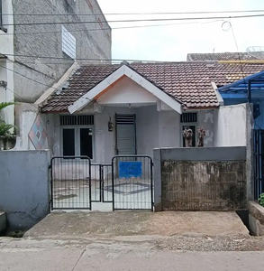 Rumah 1 lt depan jalan raya Medang lestari jual cepat