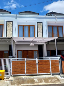 Rumah Baru 2 Lantai Minimalist Disewakan, area Denpasar Barat